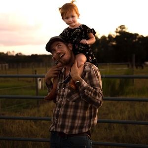 Meet your Posher, Raymond